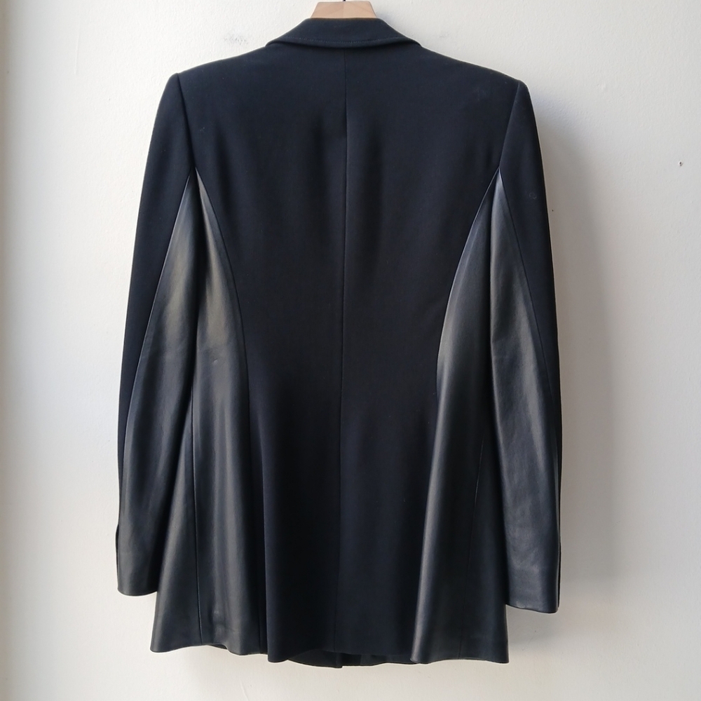 Escada Strong Shoulder Stretch Wool Jacket Women's 36/6 - Picture 3 of 6